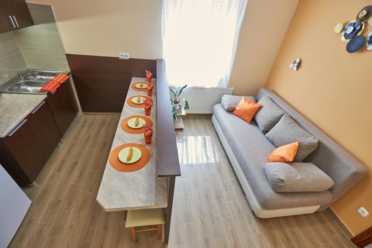 Amulett Comfort Apartment Hajdúszoboszló Exterior foto